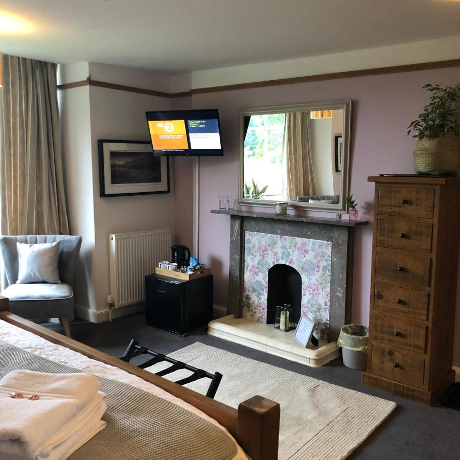 Great Longstone The Hollow Bed And Breakfast المظهر الخارجي الصورة