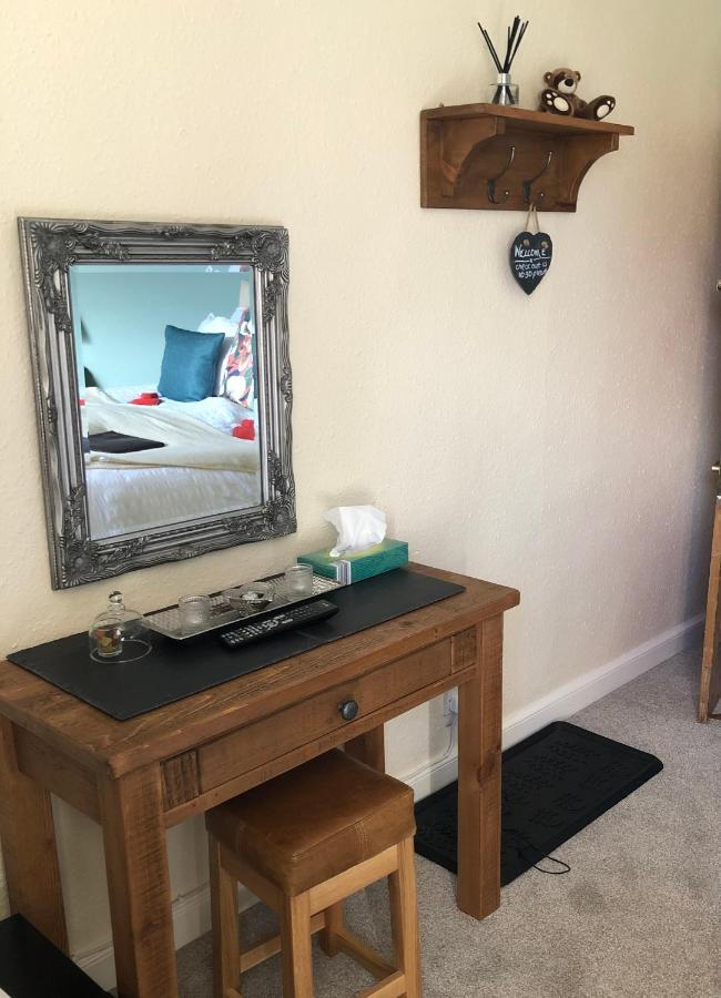 Great Longstone The Hollow Bed And Breakfast المظهر الخارجي الصورة